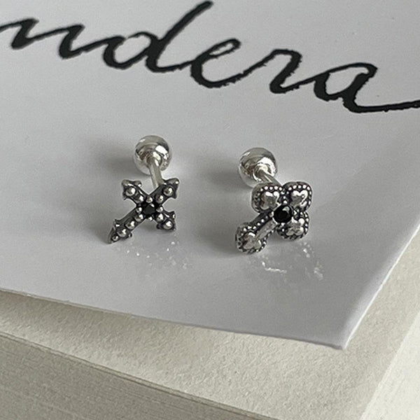 即納】 [925 Silver]ラックキュービック十字架ピアス 20G 韓国