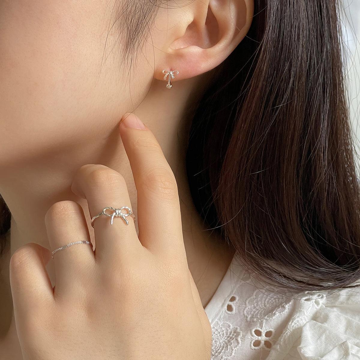 [925 Silver]リボンワンタッチリングピアス Earrings 10000won 