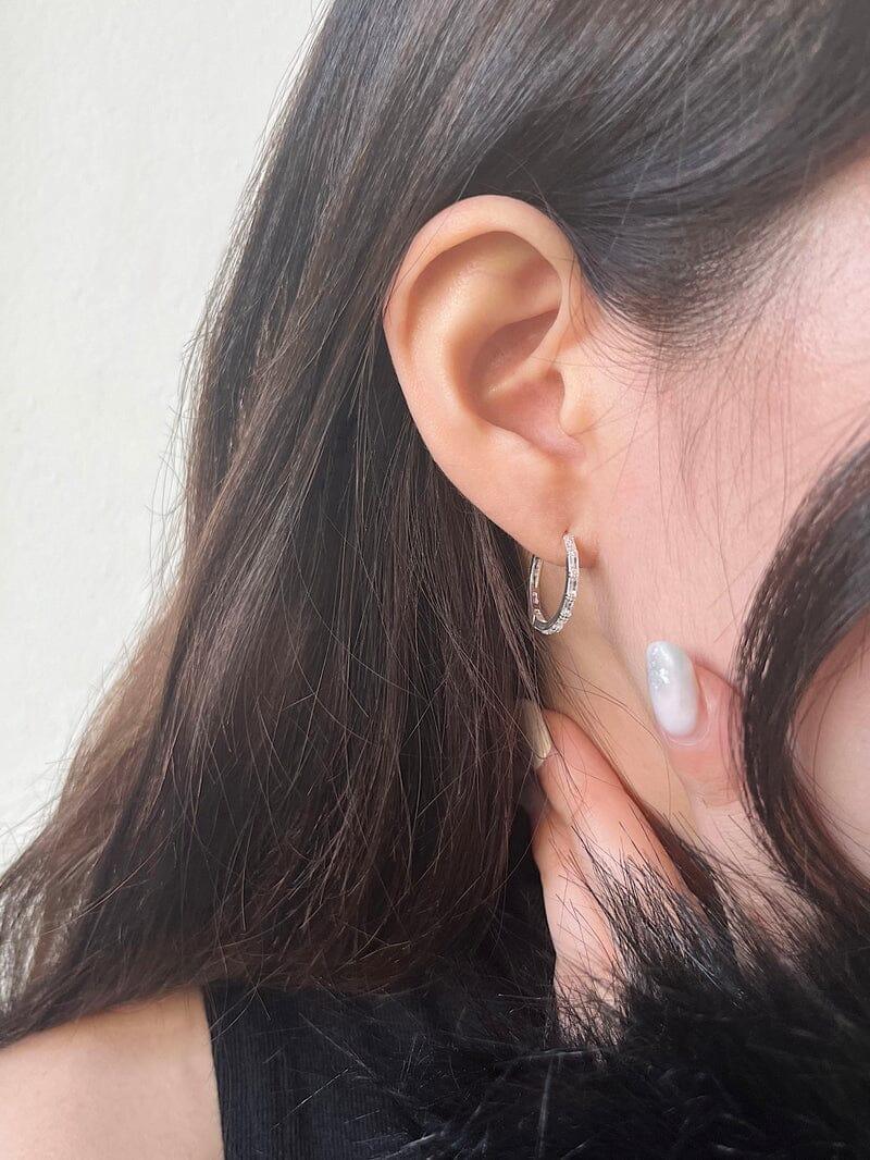 [925 Silver]スリム グラス キュービック リングピアス Earrings younglong-seoul 