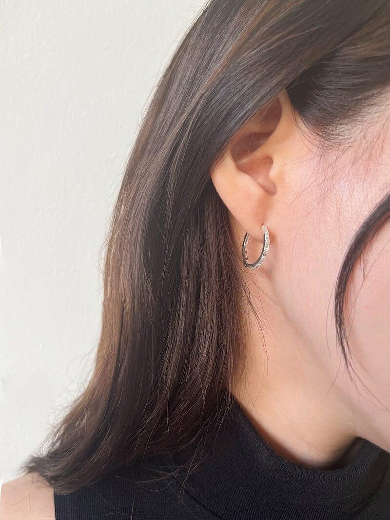 [925 Silver]スリム グラス キュービック リングピアス Earrings younglong-seoul 