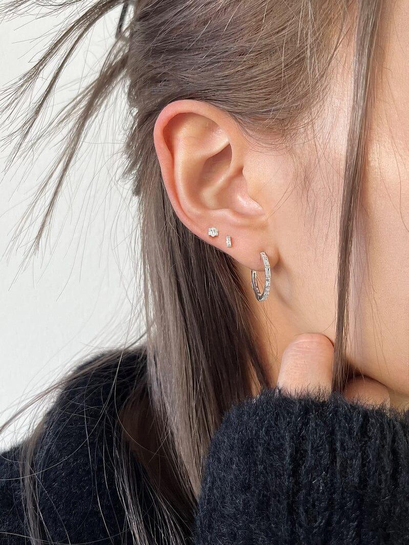 [925 Silver]スリム グラス キュービック リングピアス Earrings younglong-seoul 