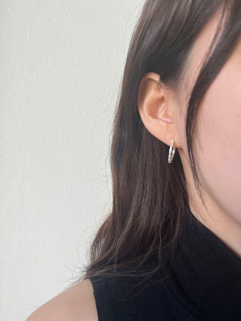 [925 Silver]スリム グラス キュービック リングピアス Earrings younglong-seoul 