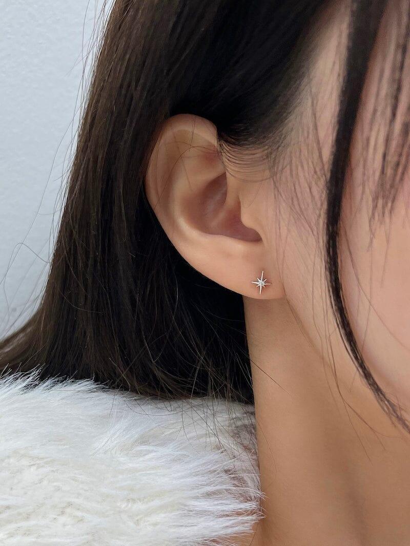 [925 Silver]スター・ライト・キュービック・ピアス Earrings younglong-seoul 