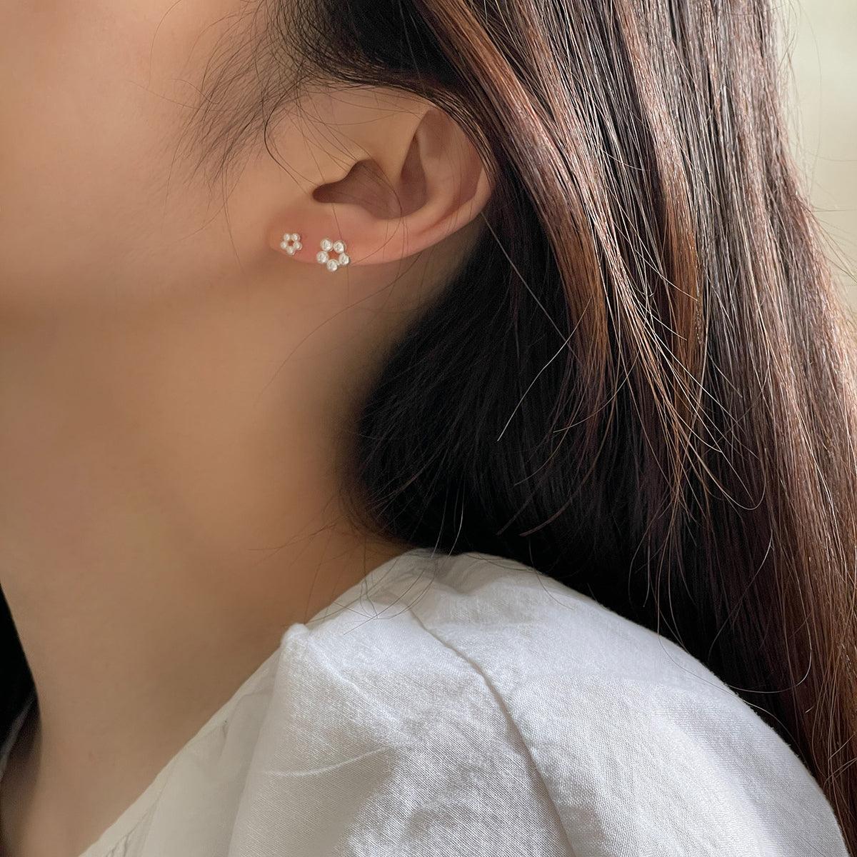 [925 Silver]真珠の花ピアス Earrings 10000won 