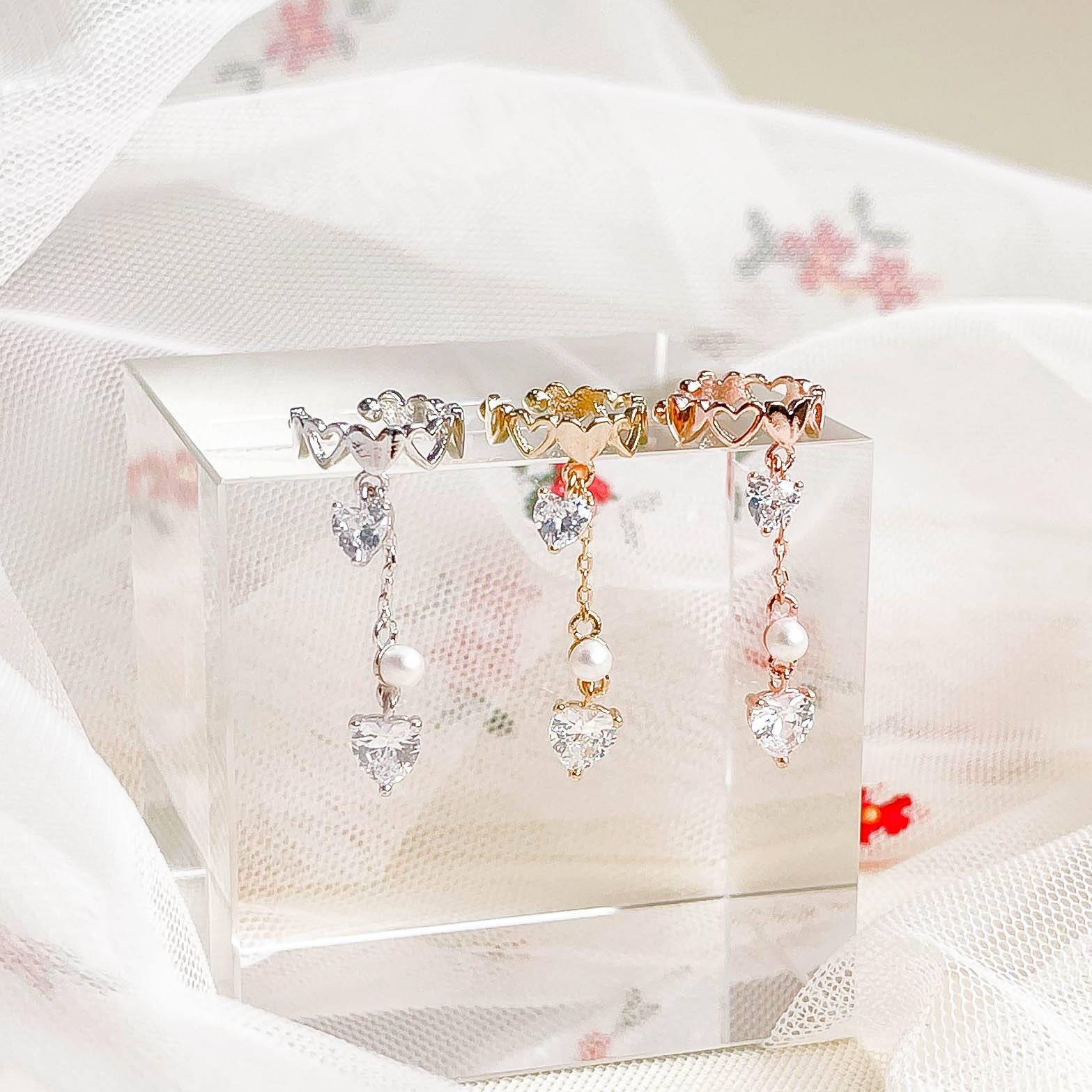 Bouquet イヤーカフ Earcuffs anything else 