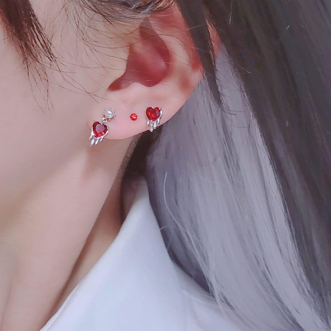 クリーピー レッド キュービック ハート ピアッシング Piercing from lizzy 