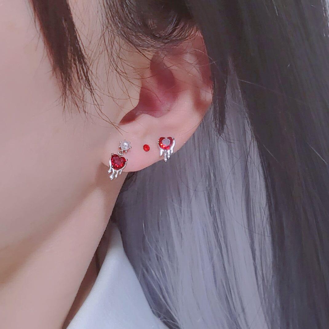 クリーピー レッド キュービック ハート ピアッシング Piercing from lizzy 