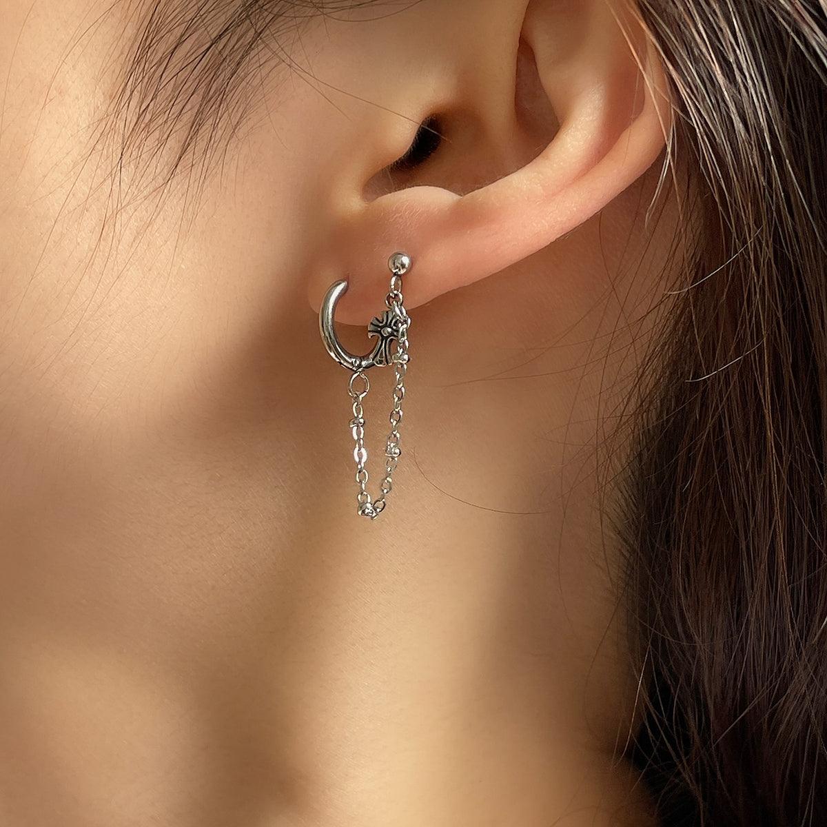 ミニ十字架チェーンピアス Piercing 10000won 