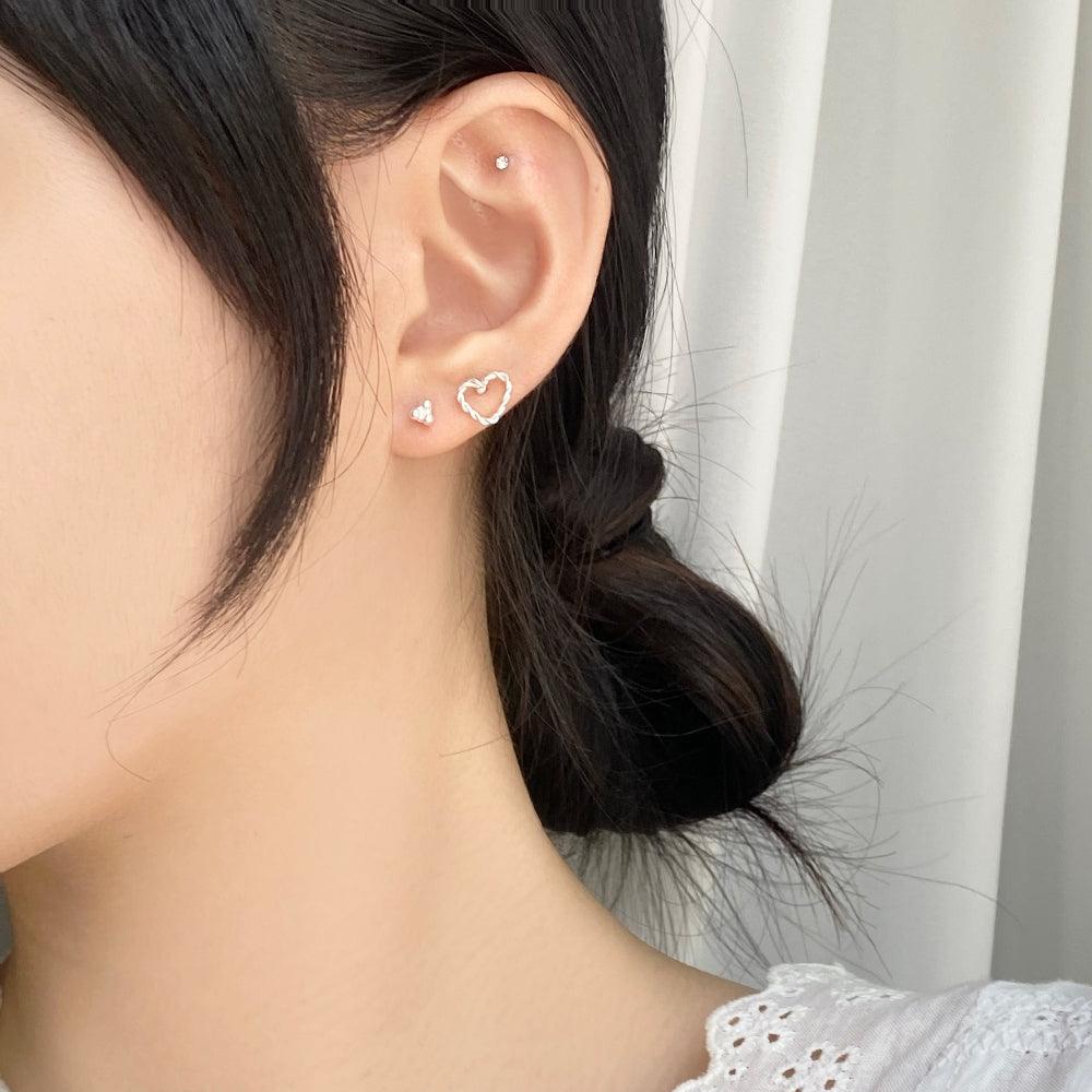 ピュア蝶々ハートピアス(4 set) Earrings bling moon 