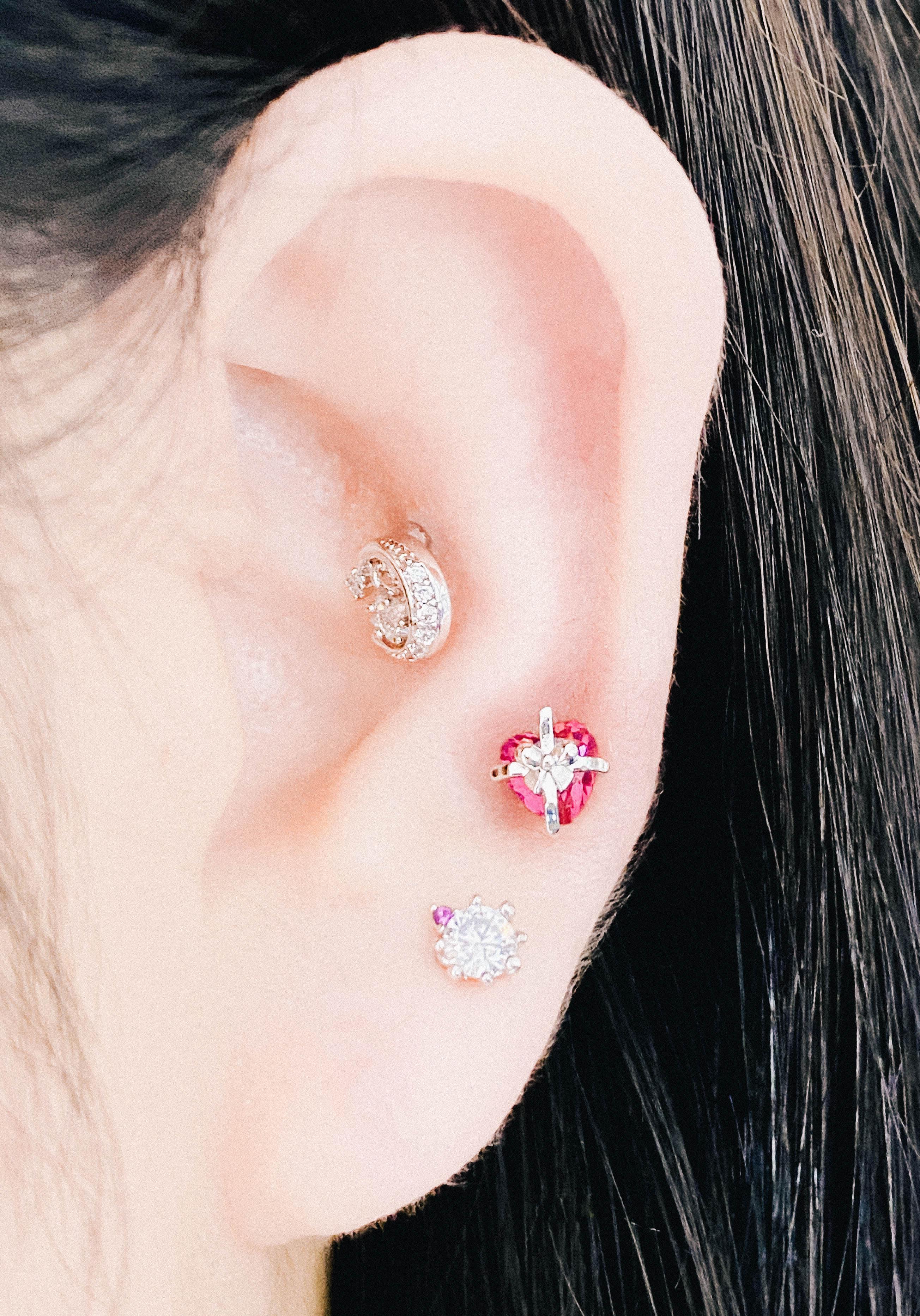 Present (ピアス/ピアッシング) Piercing anything else 