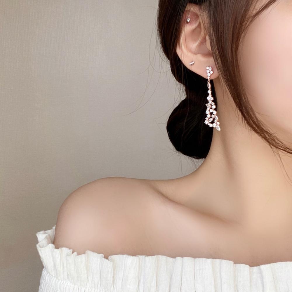 ロイヤル・クリスタル・ピアス Earrings bling moon 