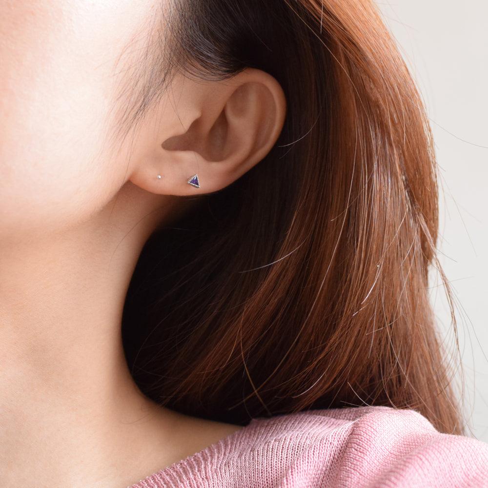 三角カラーキュービックピアッシング Piercing 10000won 