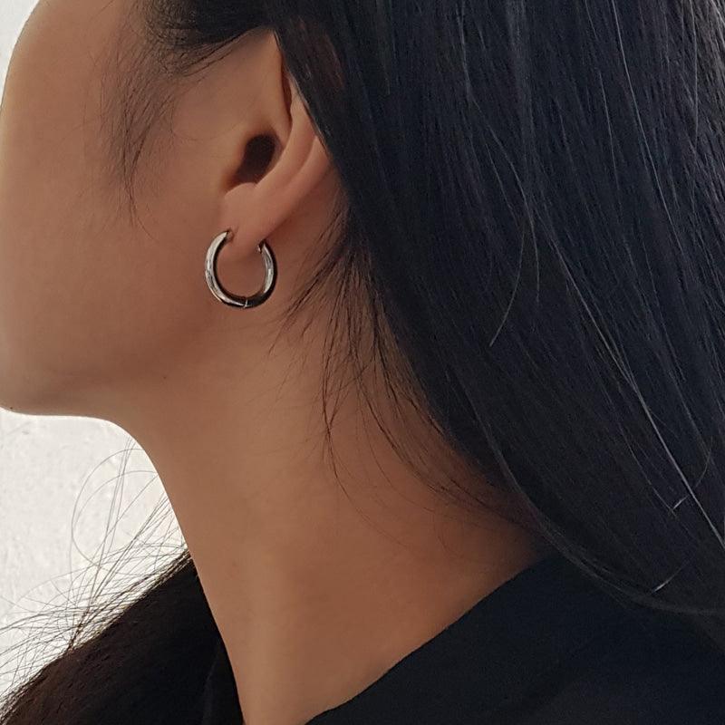 [サージカルスチール]3mmボールドピアス Earrings 10000won 