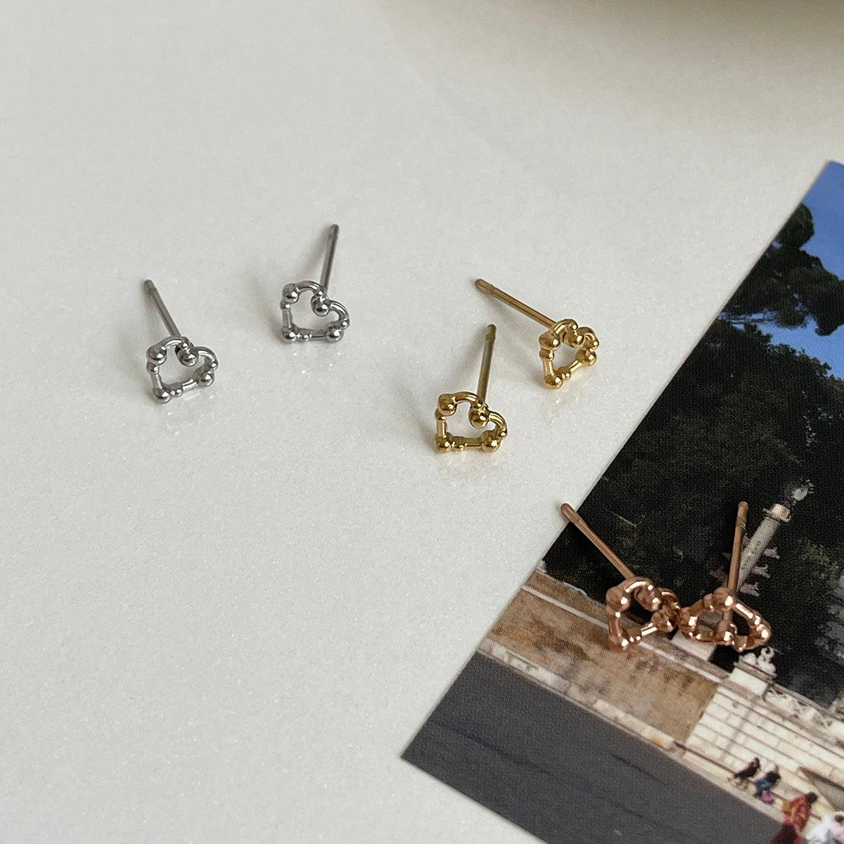 [サージカルスチール]ミニボールハートラインピアス Earrings 10000won 