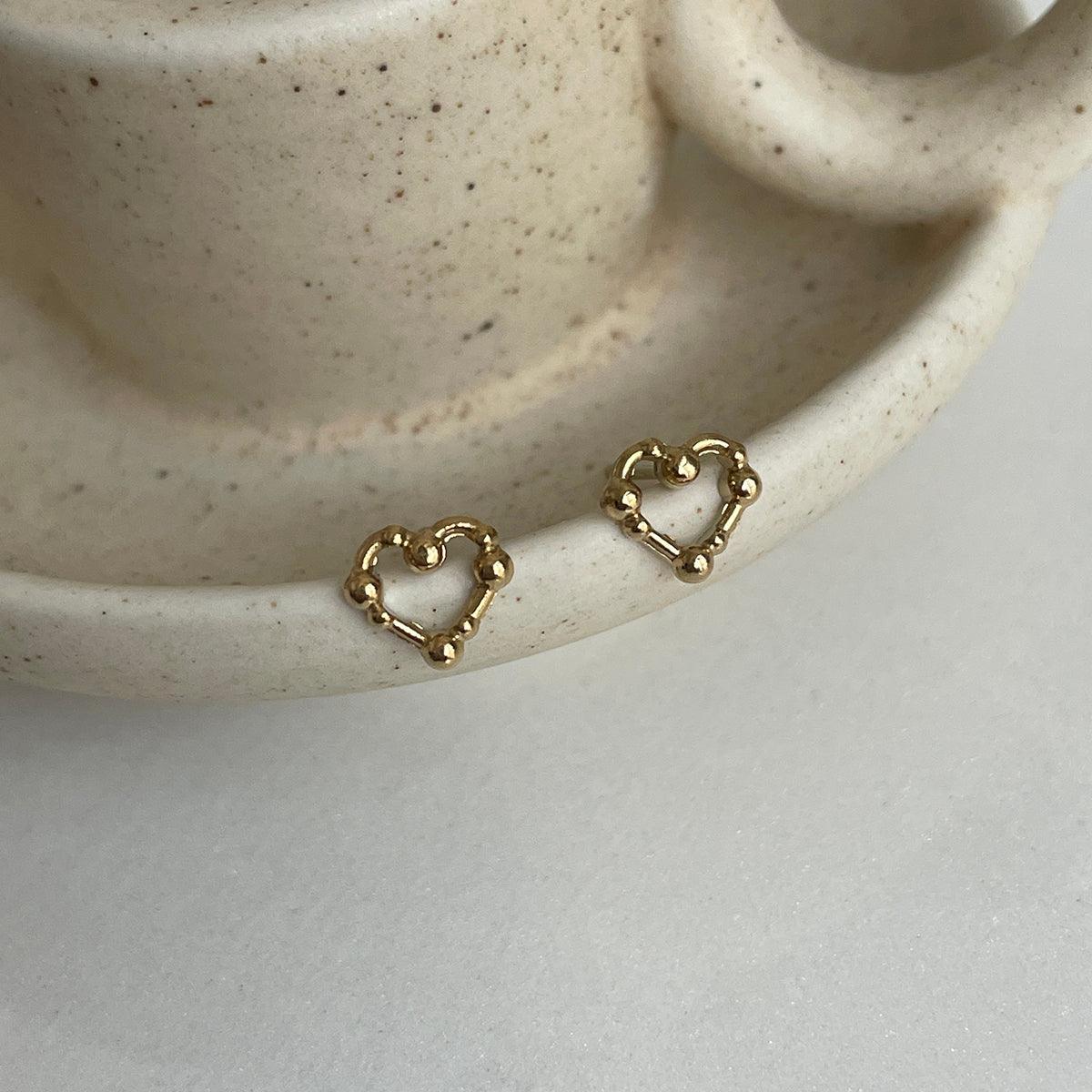 [サージカルスチール]ミニボールハートラインピアス Earrings 10000won 